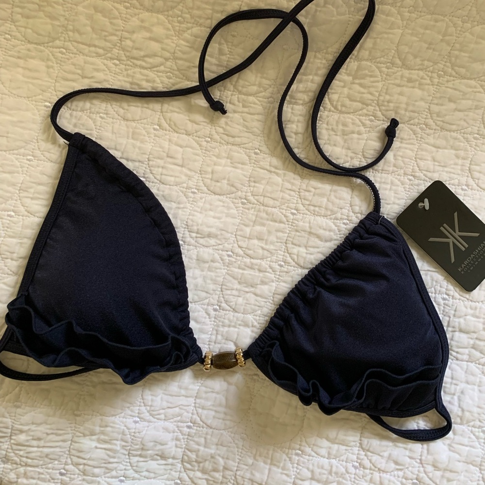 NWT Woman’s bikini swimsuit top size large